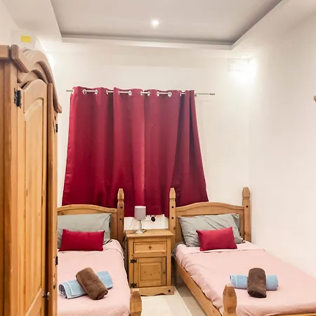 Valletta And Grand Harbour Lookout Apartament